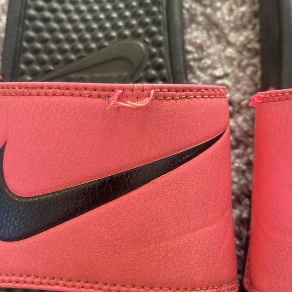 Women's Nike Pink Slides - Picture 3 of 6